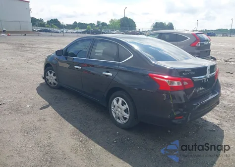 2018 Nissan Sentra S z USA, uszkodzony, nr VIN 3N1AB7AP2JY325164